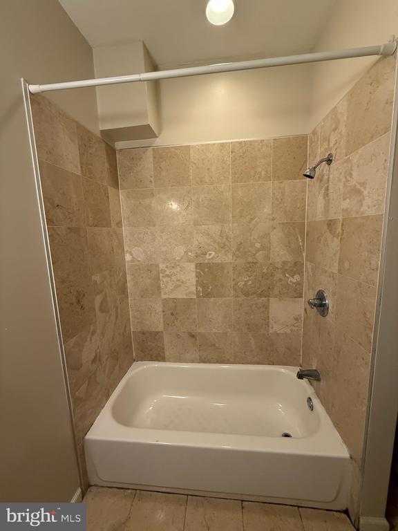 Building Photo - 2125 N 15th St