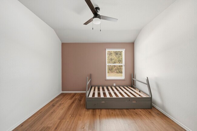 Building Photo - 3525 Pearl Mill Ln