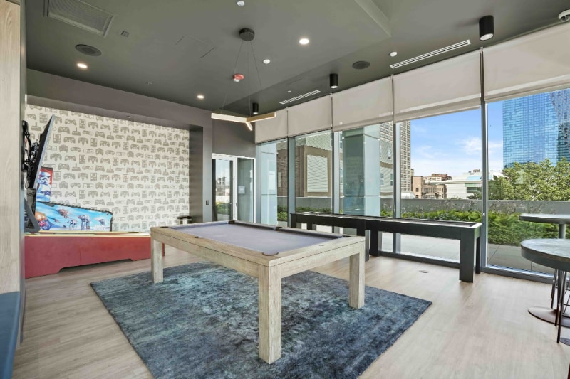 Building Photo - 2100 S Wabash Ave