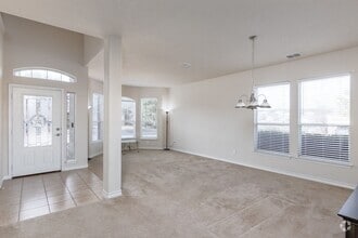 Building Photo - 758 Trinity Star