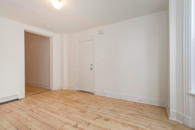 Building Photo - 339 Ogden Ave.