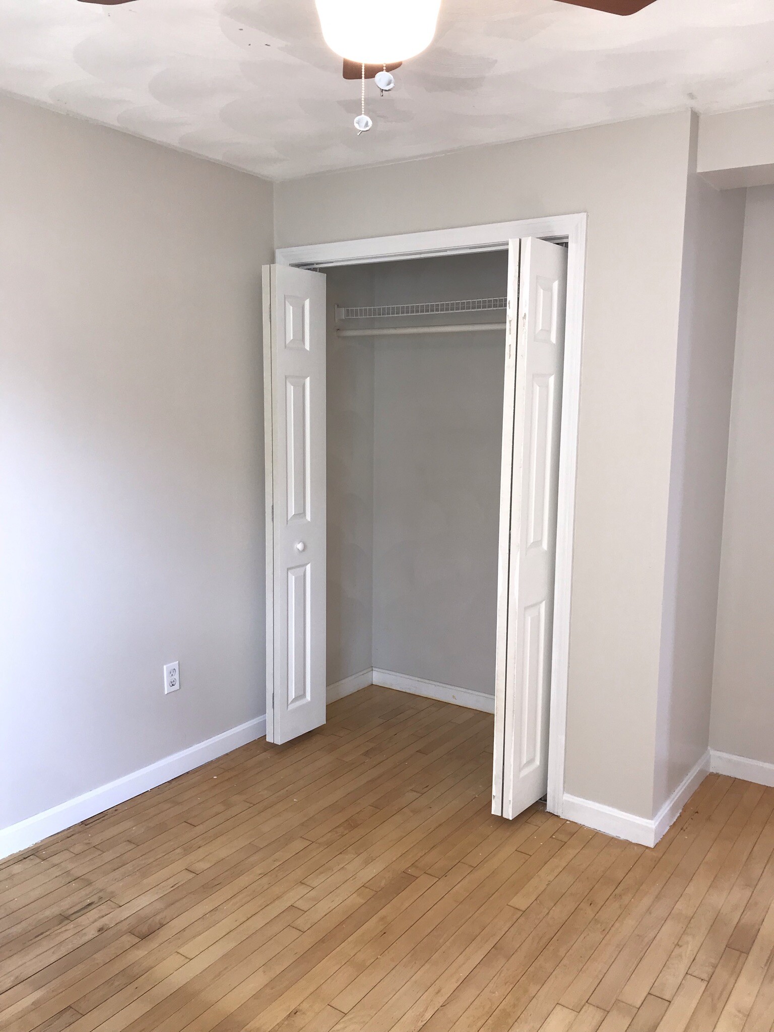 Bedroom 2 - 347 Woonasquatucket Ave