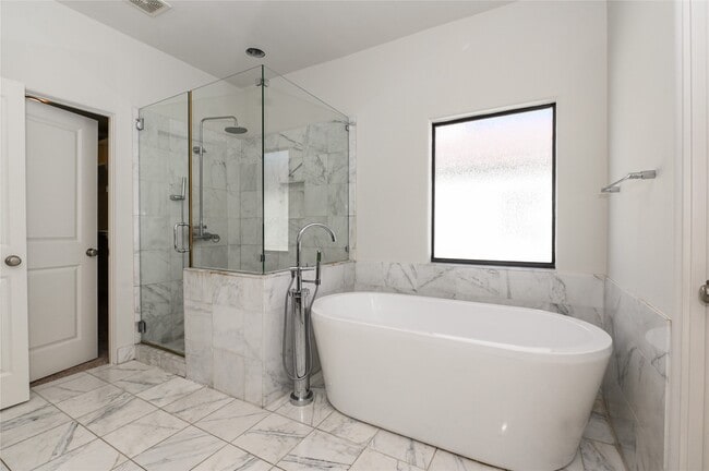 Building Photo - 3948 Feagan St