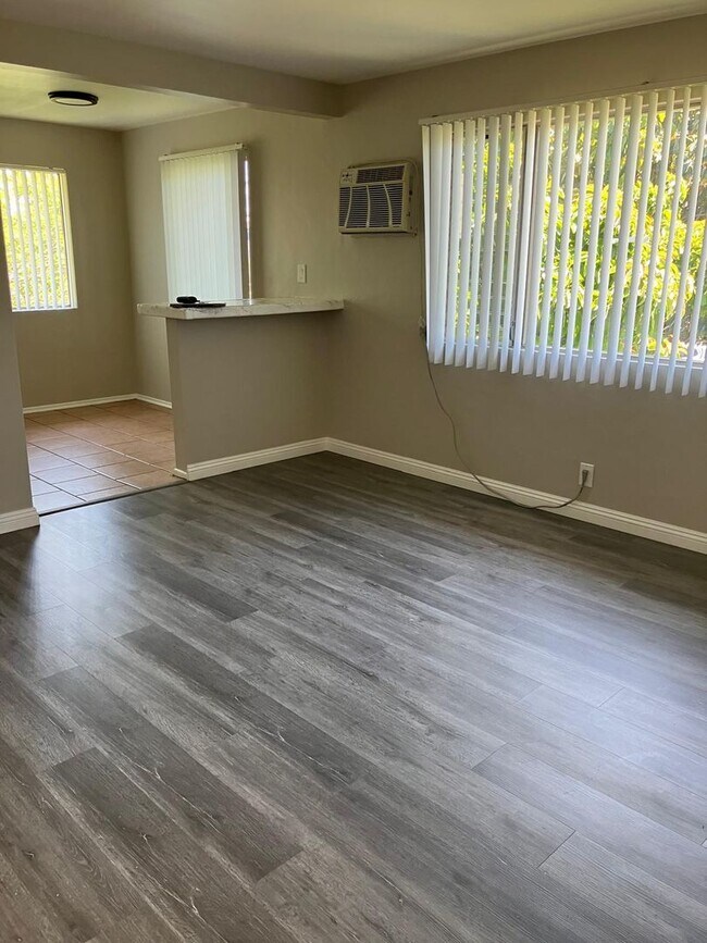 Interior Photo - 3801 Madison St.