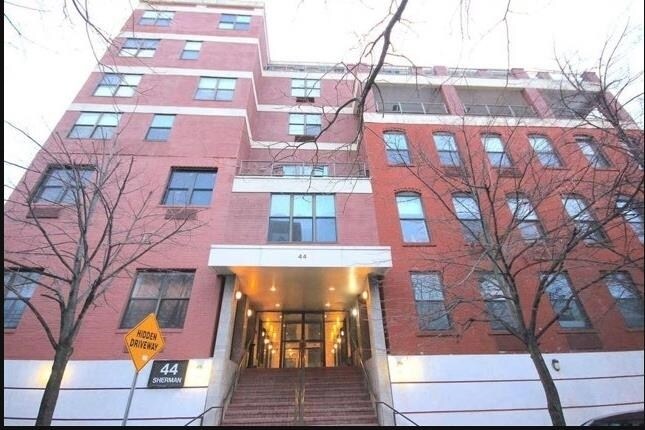 Primary Photo - 44 Sherman Ave