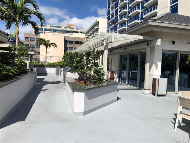 Building Photo - 1631 Kapiolani Blvd