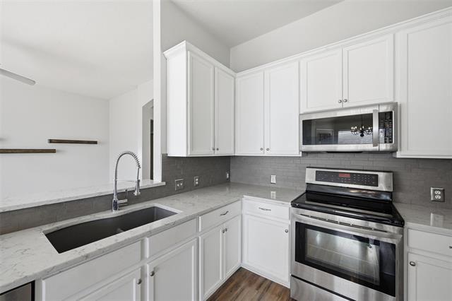 Building Photo - 1020 Hay Stack Ct