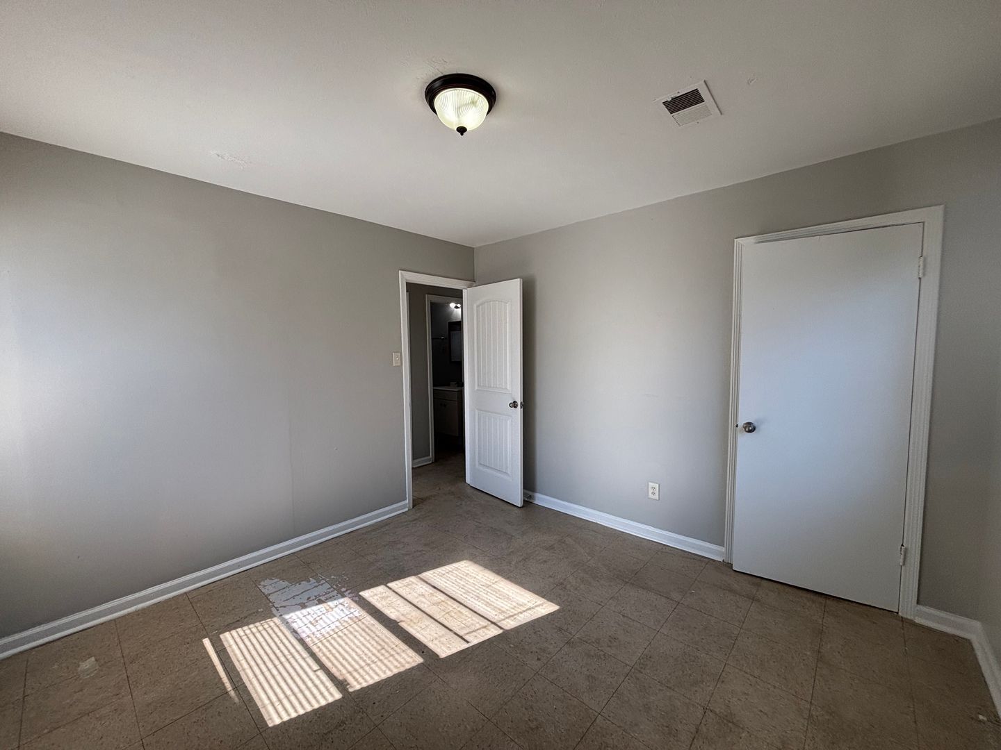 Building Photo - 2551 Dakar Ave