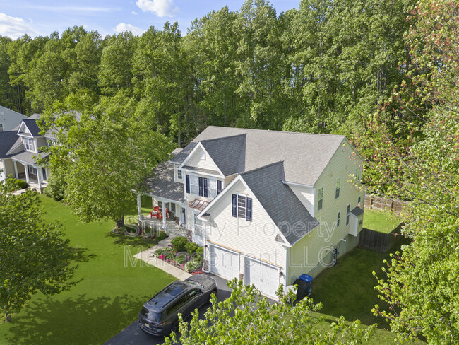 Building Photo - 13 Grist Mill Ct