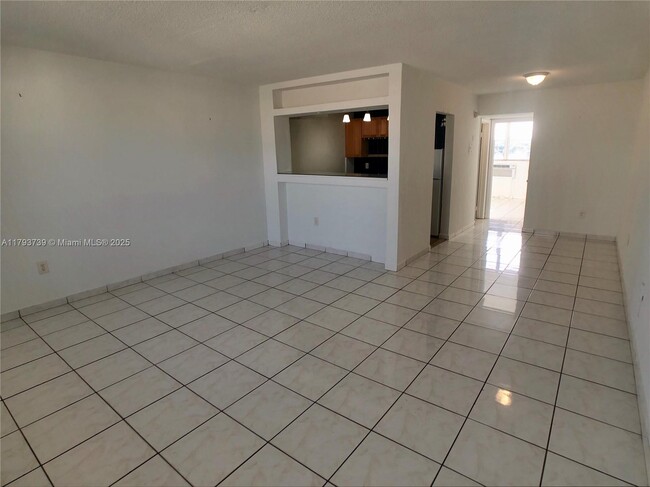 Building Photo - 1800 79th Street Causeway