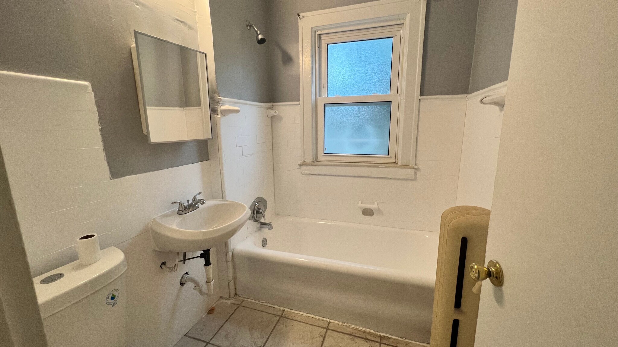 Building Photo - 3337 Sturtevant St