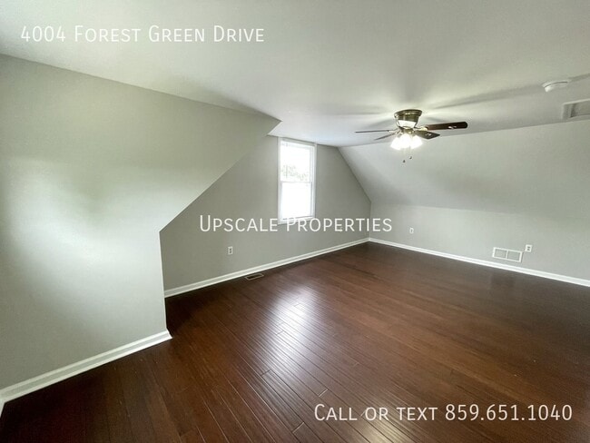 Building Photo - 4004 Forest Green Dr