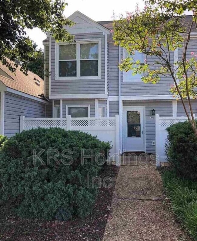 Building Photo - 5059 Avenida Del Sol Dr