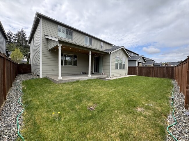 Building Photo - 14011 63rd Ave E