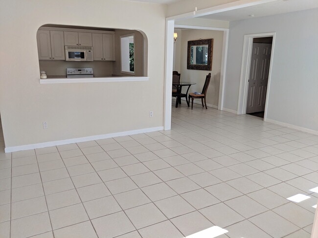 Building Photo - 234 Union St