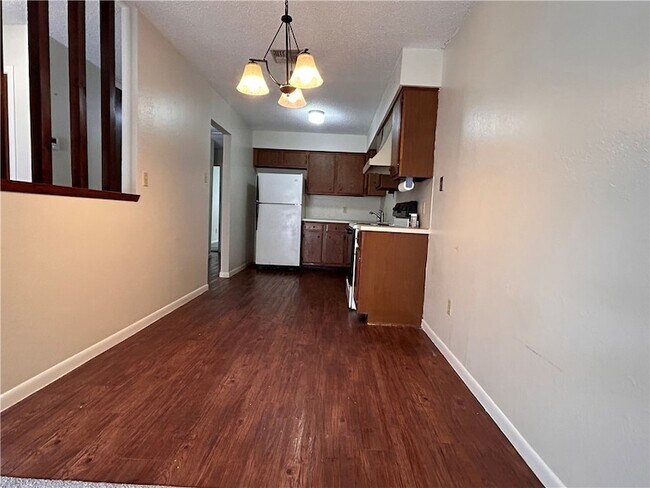 Building Photo - 4217 Acushnet Dr