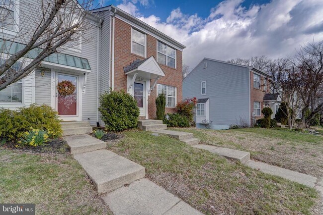 Building Photo - 18262 Paladin Dr