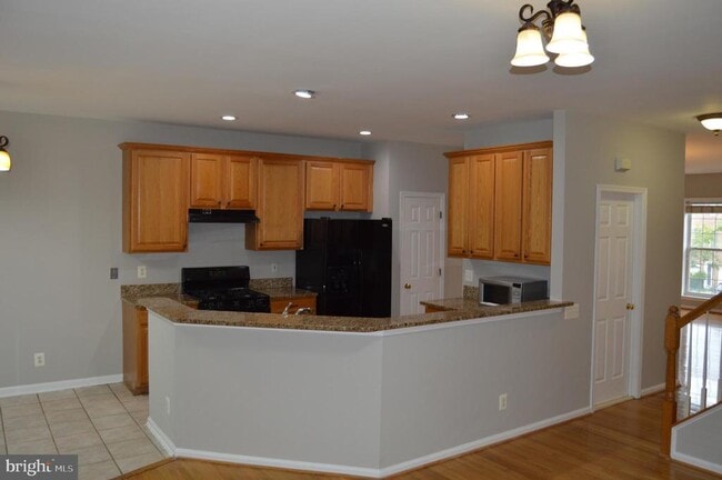 Building Photo - 4016 Timber Oak Trl