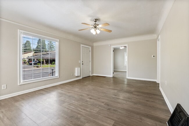Building Photo - Charming 3 Bedroom Home in NE Portland!