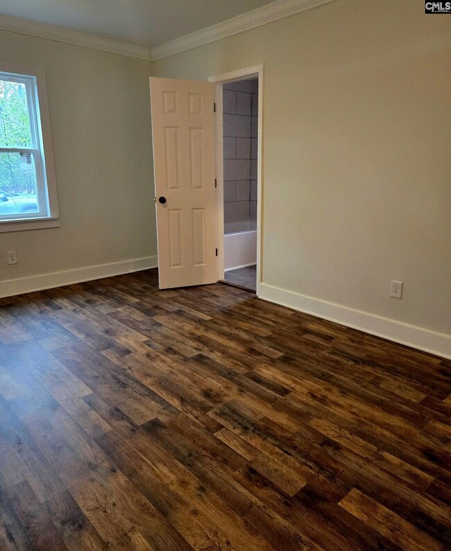 Building Photo - 641 Brooks Ave