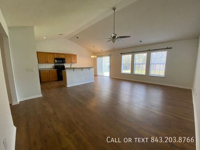 Building Photo - 1604 Ashley Ct