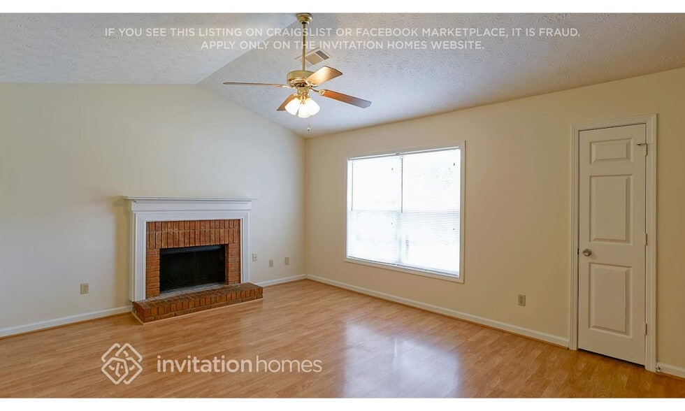 Building Photo - 221 River Birch Dr