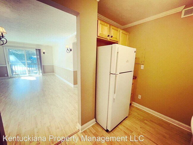 Building Photo - 2 br, 2 bath House - 728 Zorn Avenue Unit 12