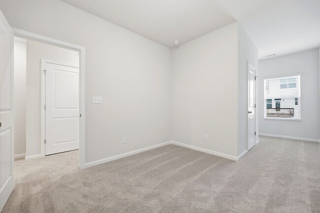 Building Photo - Silver Fir Ln - Garner