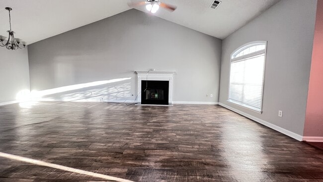 Building Photo - 7735 Country Pass