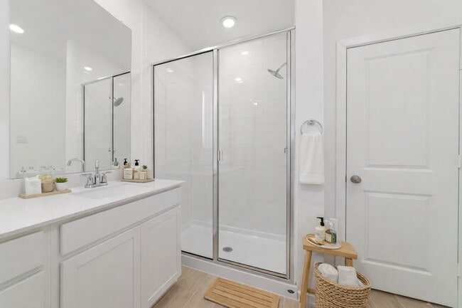 Building Photo - 6610 Sunset Velvet Dr