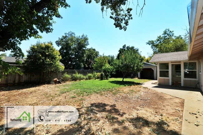 Building Photo - 1857 Sutterwood Dr