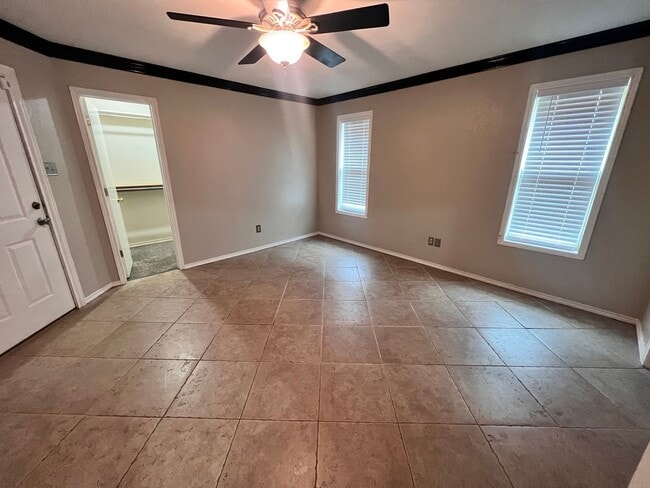 Building Photo - Great Home in Southwest Lubbock