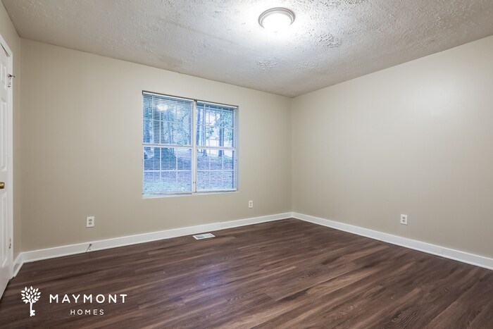 Building Photo - 4858 Bartlett Ct