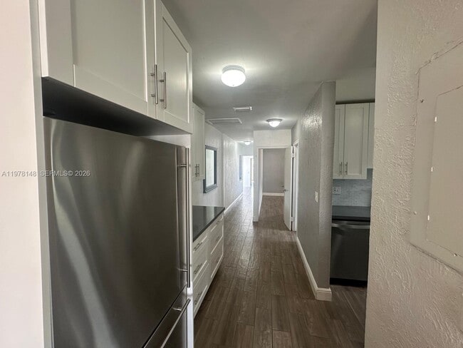 Building Photo - 1728 Rodman St