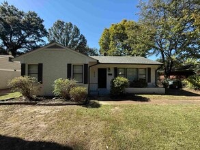 Building Photo - 1409 Dearing Rd