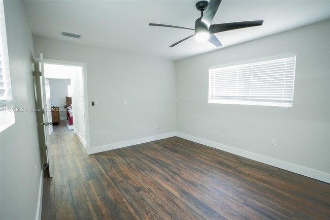 Building Photo - 14530 NW 11th Ct