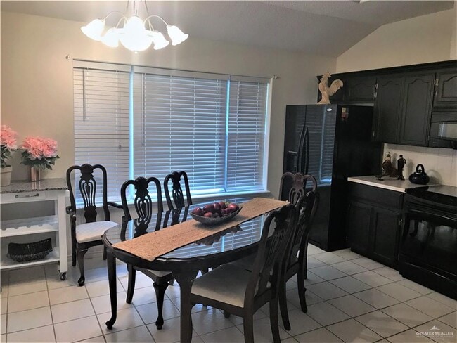 Building Photo - 35 N 41st St