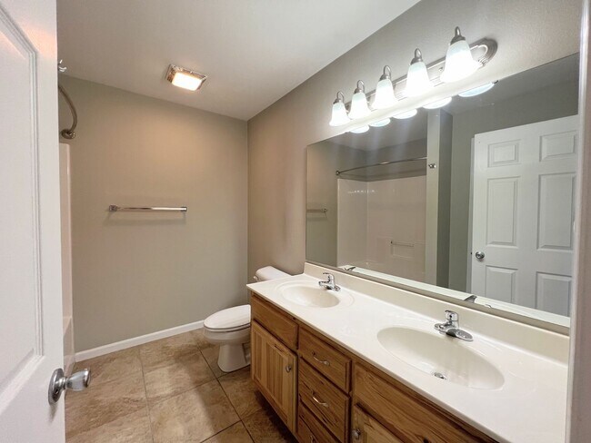 Building Photo - 16075 Holy Cross Ln