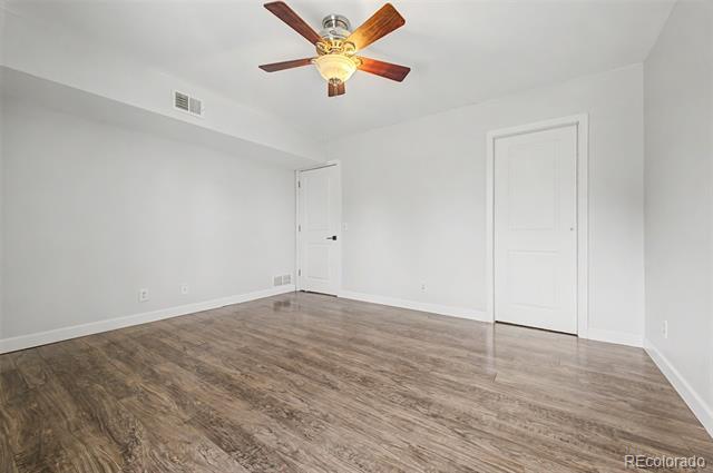 Building Photo - 7665 E Eastman Ave