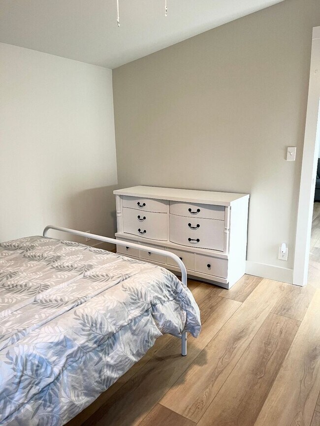 Building Photo - s. Hoernerstown Rd.- Short or Long term lease!