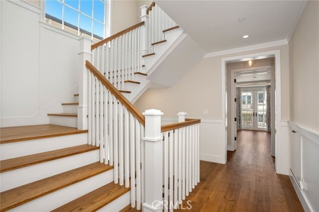 Building Photo - 328 28th St