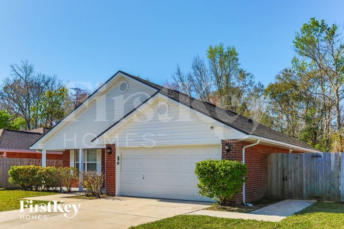 Building Photo - 2047 Eclipse Dr
