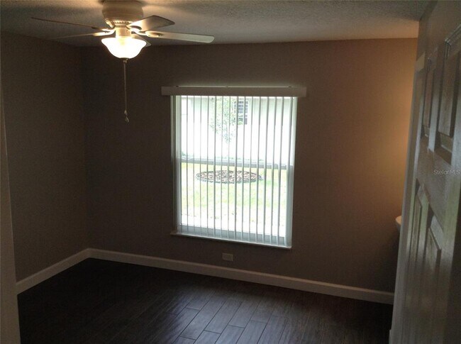 Building Photo - 1111 Royal Palm Ave