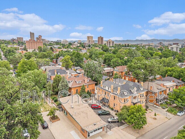 Building Photo - 2124 E 17th Ave