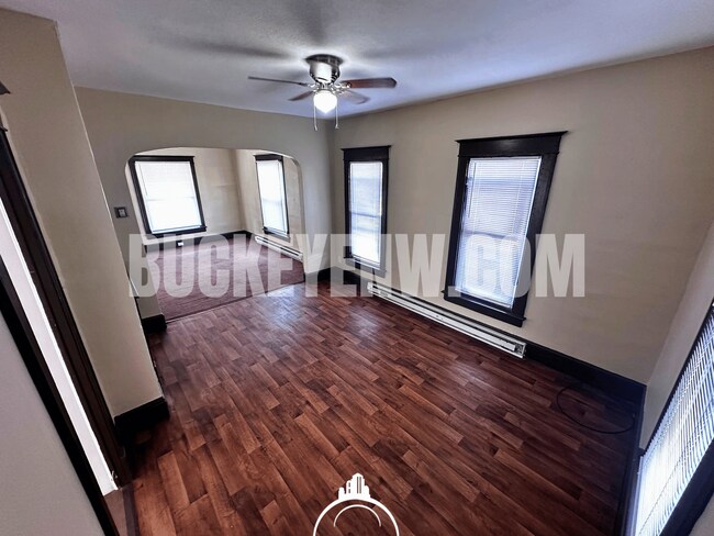 Building Photo - 247 Sumner St
