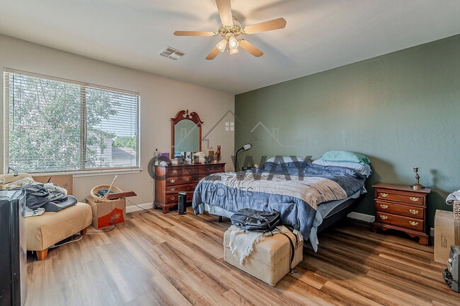 Building Photo - 1768 E Marquette Dr
