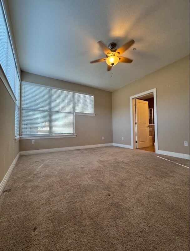 Building Photo - 9059 E Panorama Cir