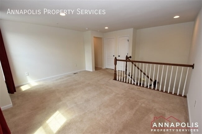 Building Photo - 7946 Monrovia Dr