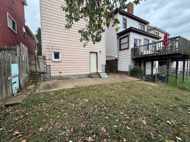 Building Photo - New Year, New Home, $500 Off! This is a Lease-to-Own – Not a typical rental.