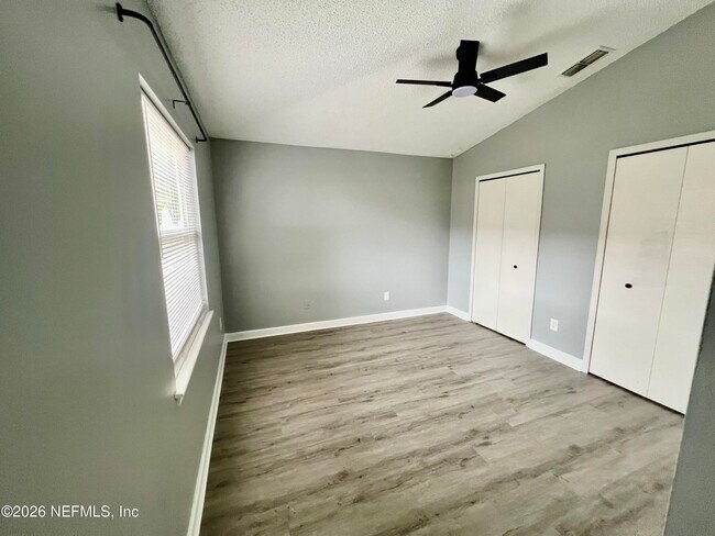 Building Photo - 8778 Buzz Ct